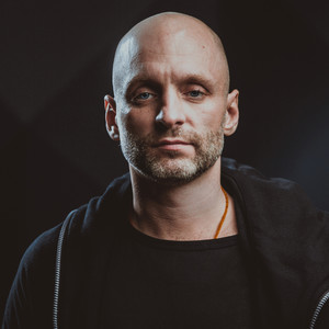 В наших глазах remix  DJ Karas & DJ MarDee