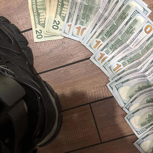 Risky ft BabySkii (Explicit)