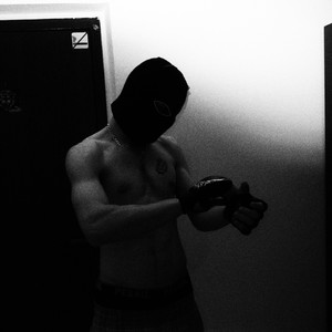 Rešpekt Si Necením (feat. ADY) (Explicit)