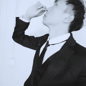 爱也难来恨也难 (伴奏)