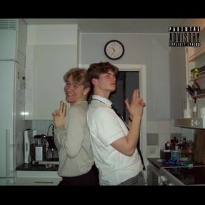 DUMBOKOLA (feat. thörner) (Explicit)