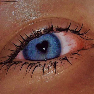 Blaue Augen (Explicit)