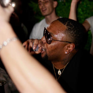 DEMBOW FREESTYLE (feat. 1lezyyO) (Explicit)