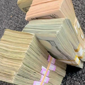 Yeen gettin to the Money (Explicit)