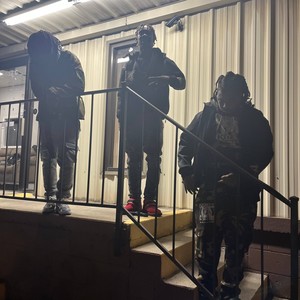 Crazy Things(feat. YN Koolie) (Explicit)