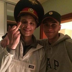 фибер.mp3 (feat. Sheluvsrock3t) (Explicit)