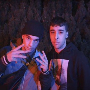 En El Banco Mas Oscuro (Explicit)