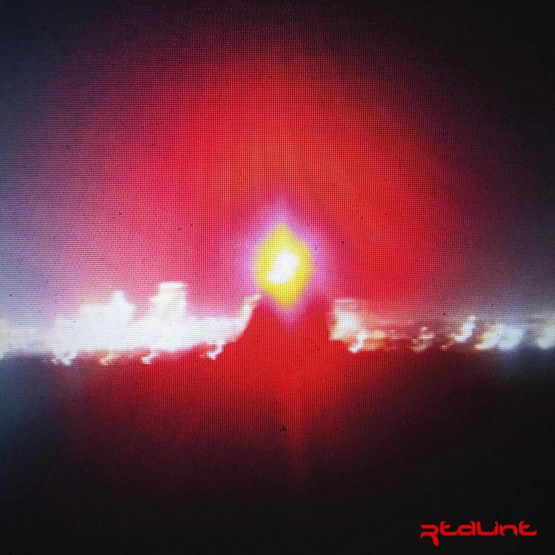 RedLine封面