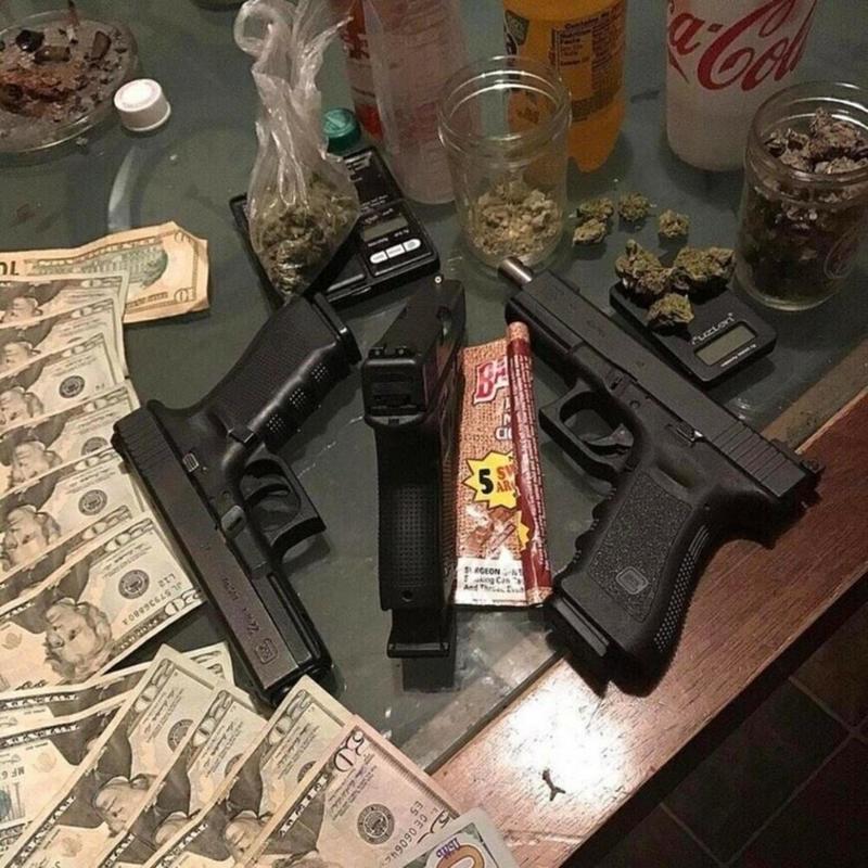 TurntUp封面