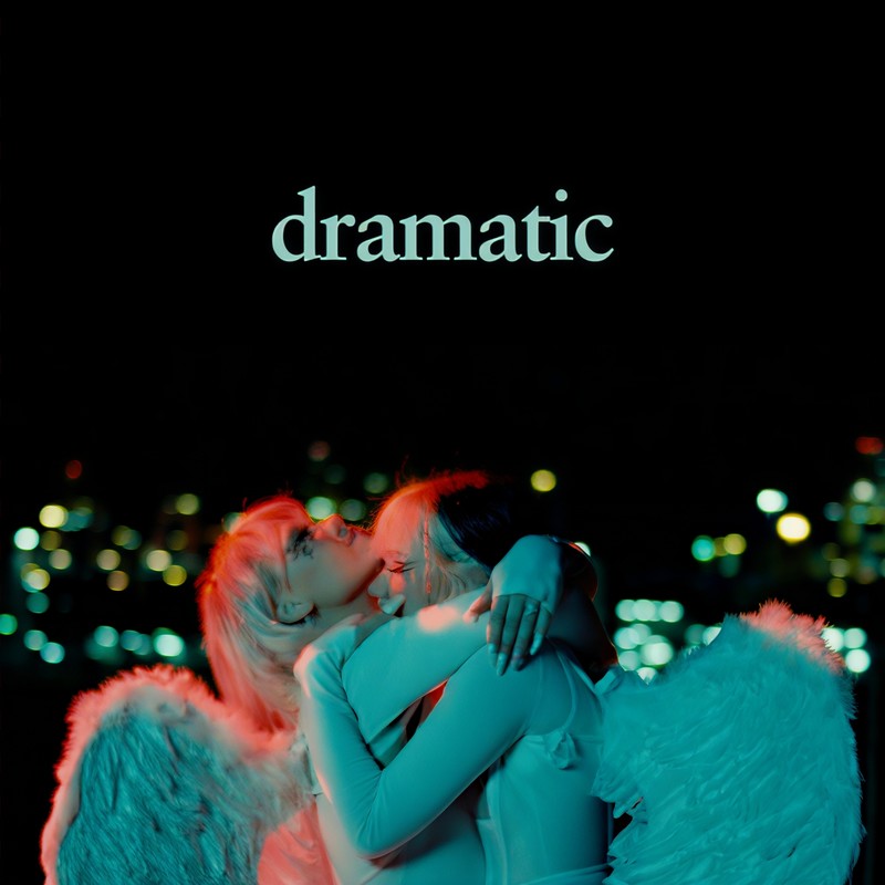dramatic封面