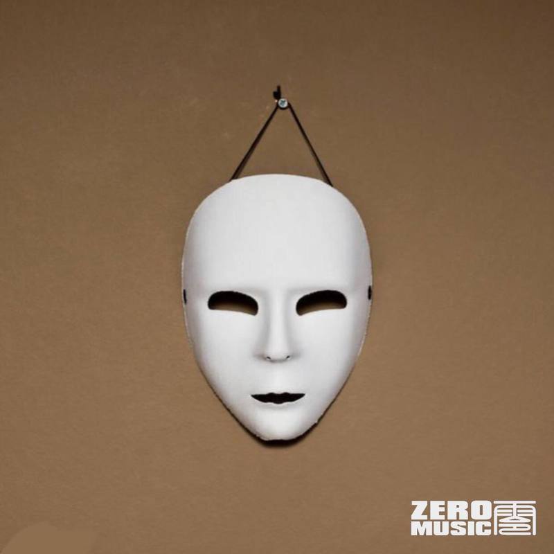 人皮面具封面