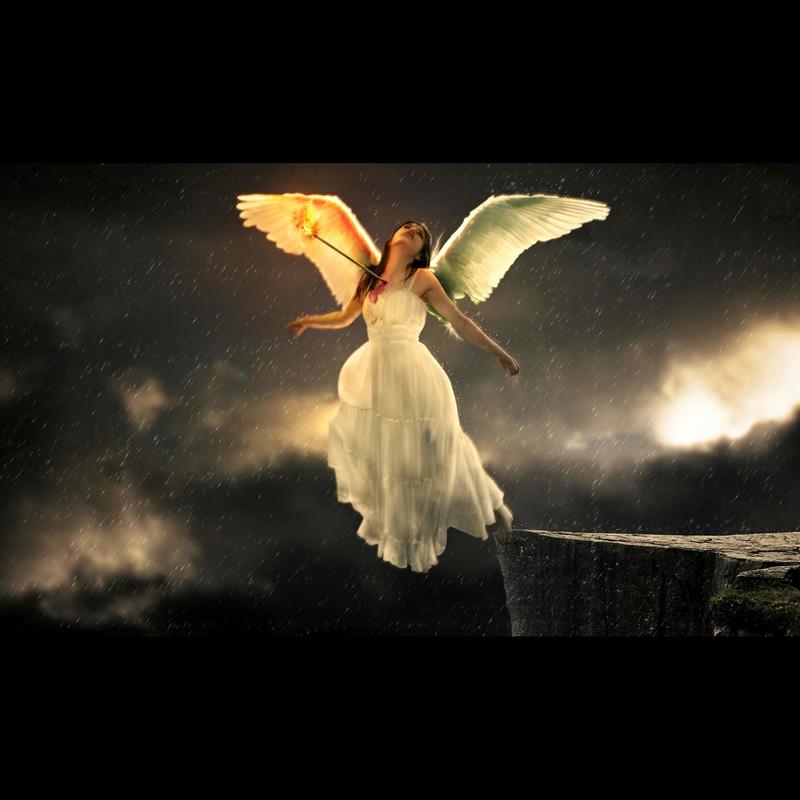 “ANGELFALLING”封面