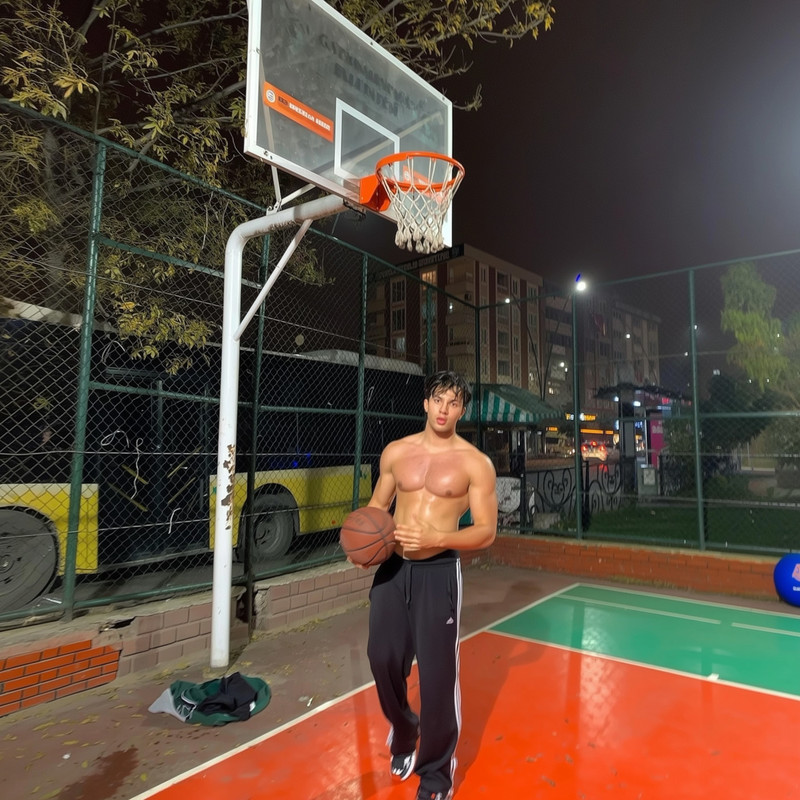 PosterBoy封面