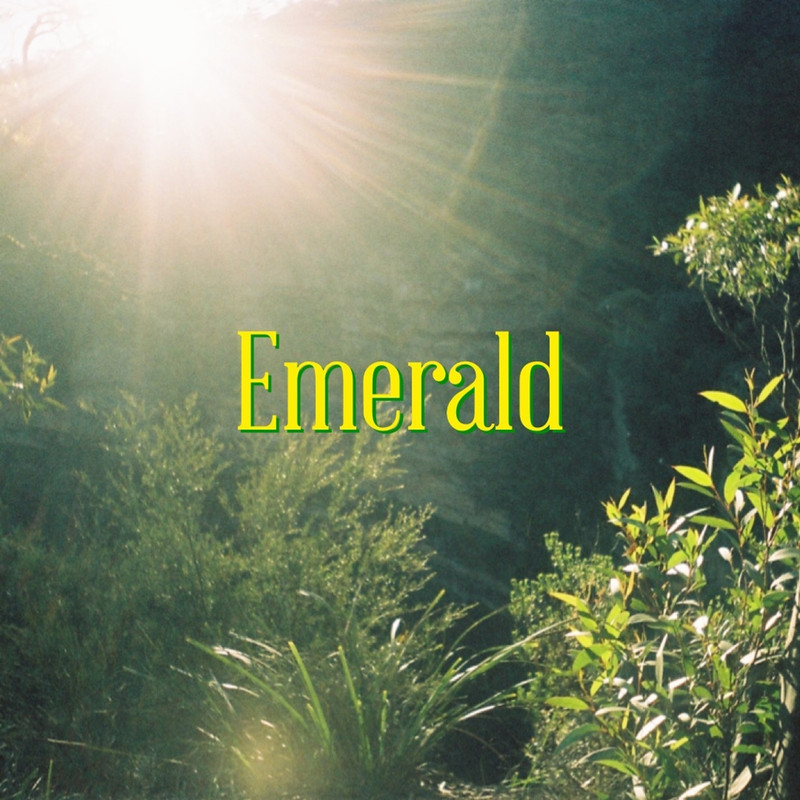 Emerald封面