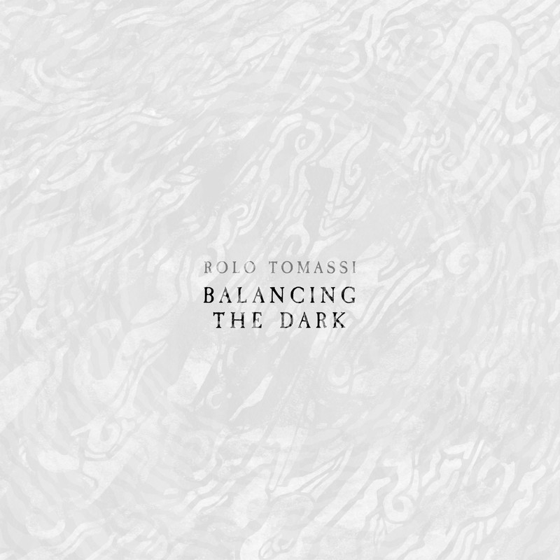BalancingtheDark封面