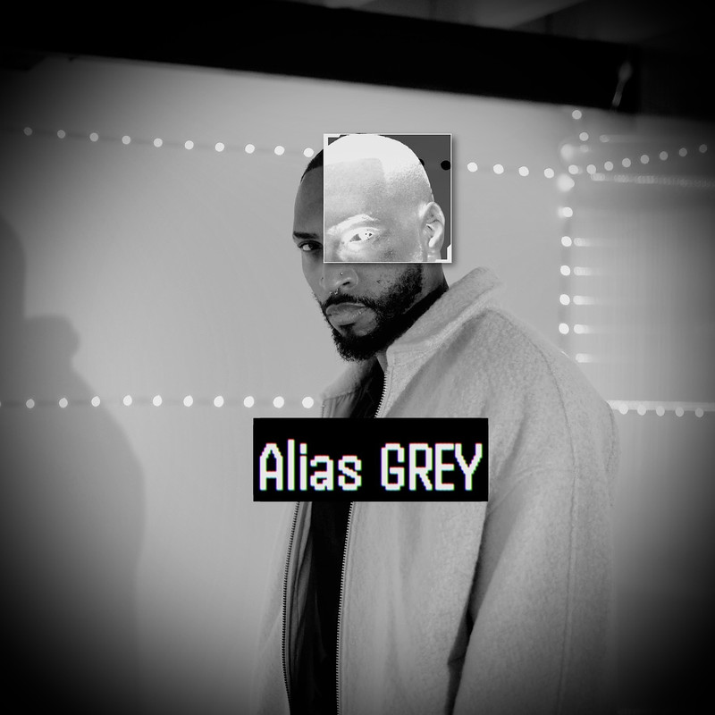 MrGREY封面