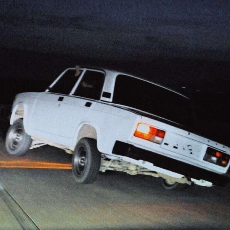 RUSSIANRACE封面
