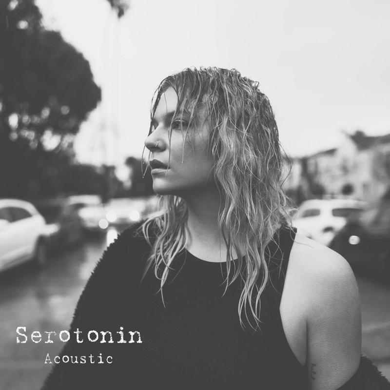 Serotonin封面