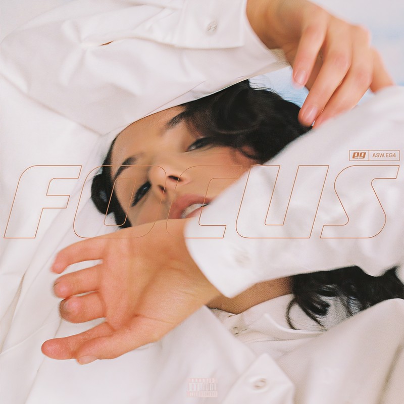 Focus封面