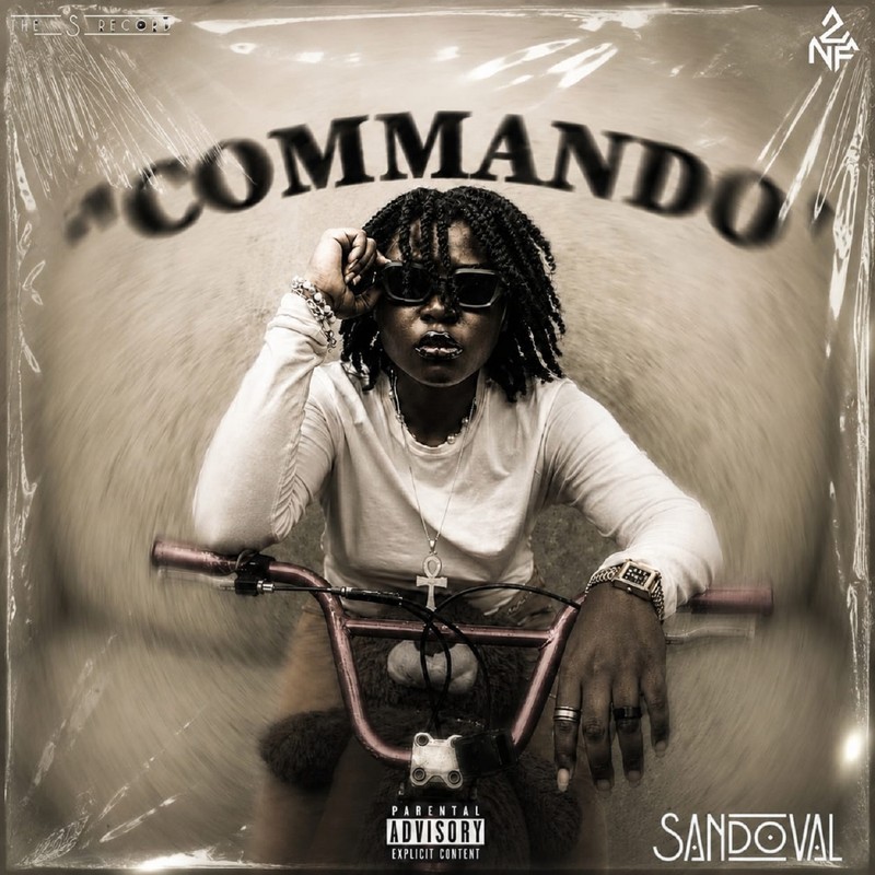 COMMANDO封面