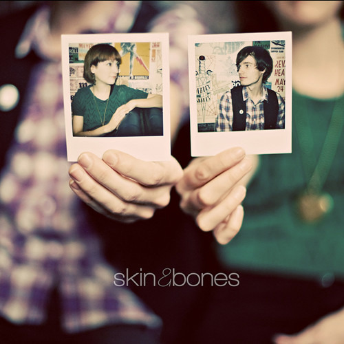 SkinBones封面