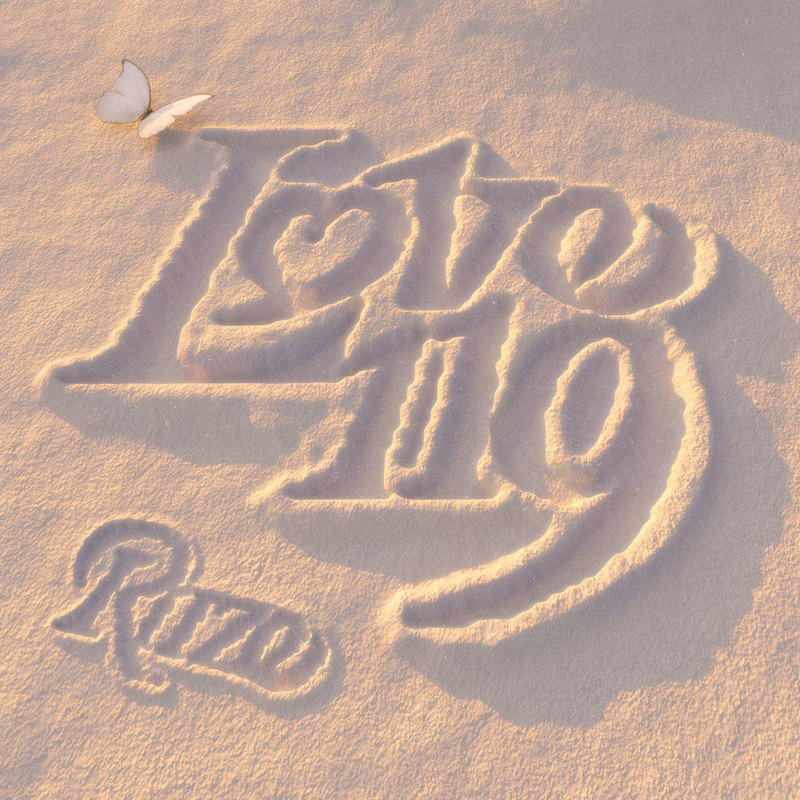 Love119(JapaneseVer.)封面