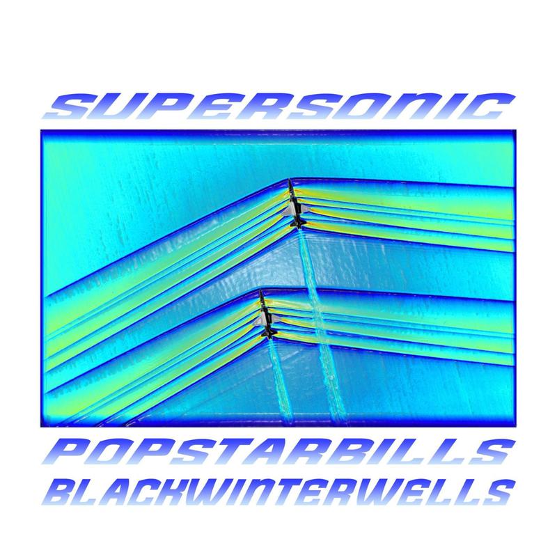 SUPERSONIC封面