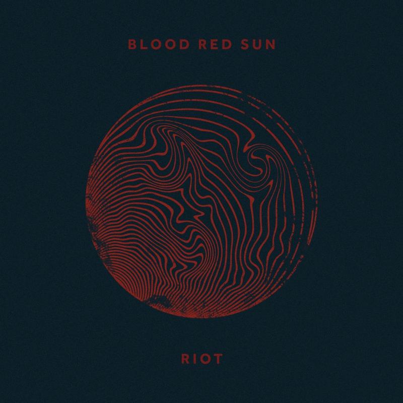 Riot封面