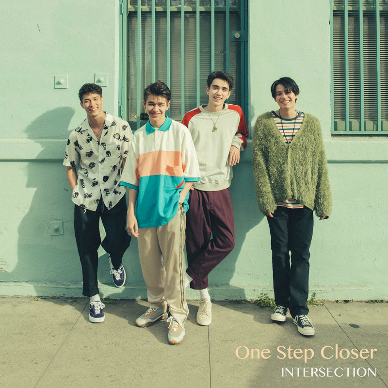 OneStepCloser封面