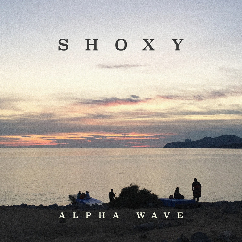 AlphaWave封面
