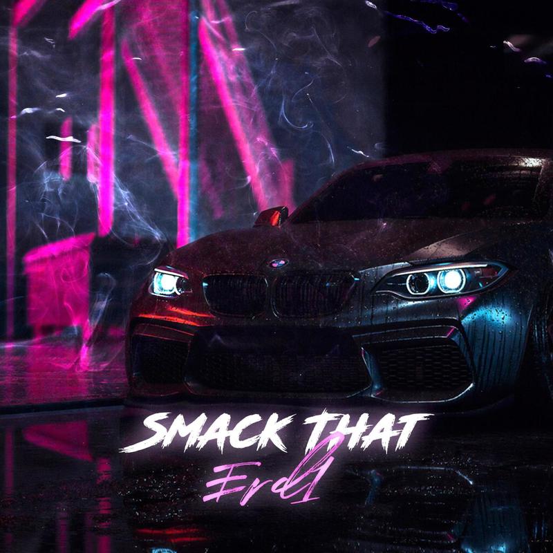SmackThat封面