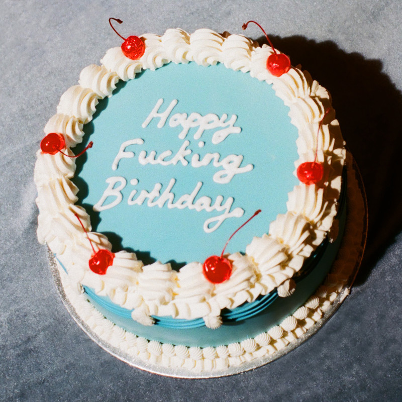 Happy****ingBirthday封面