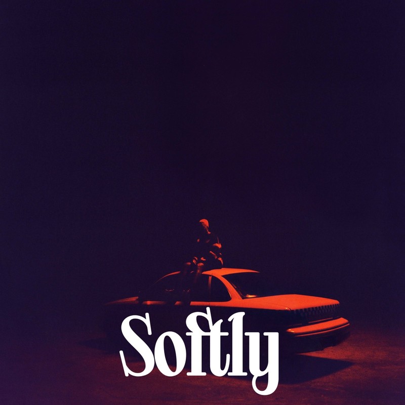 Softly封面