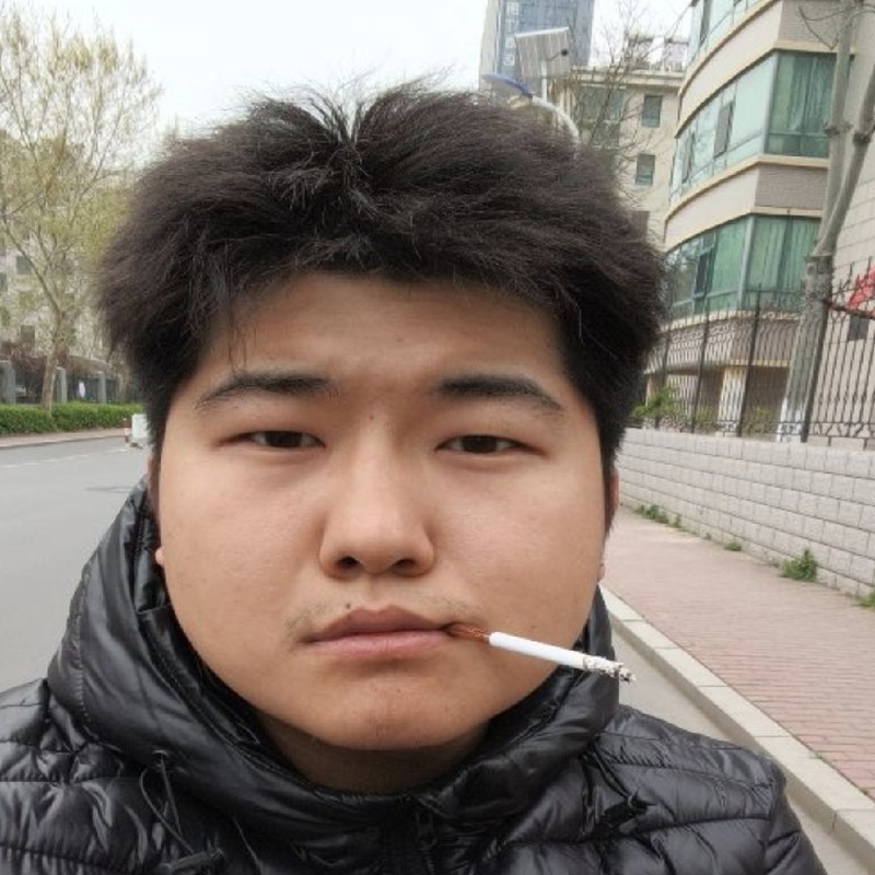 闹钟我恨你封面