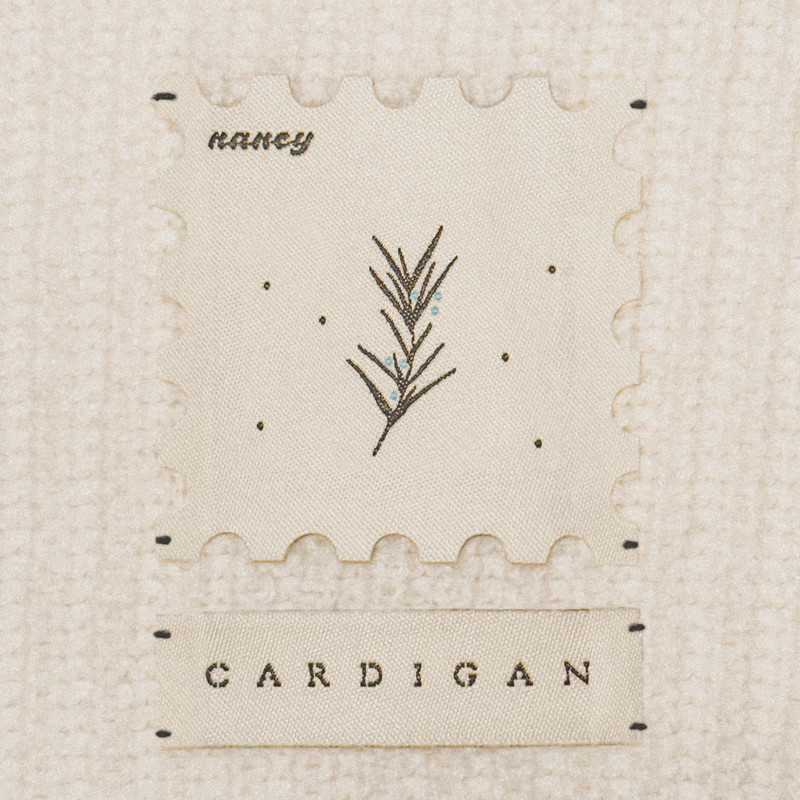 Cardigan封面