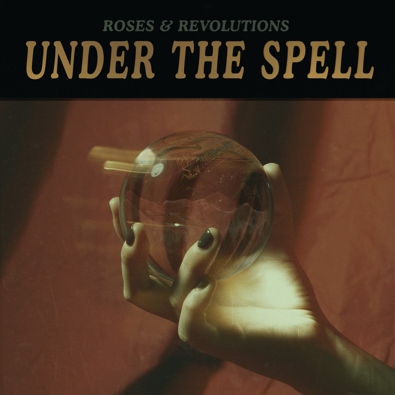 UndertheSpell封面