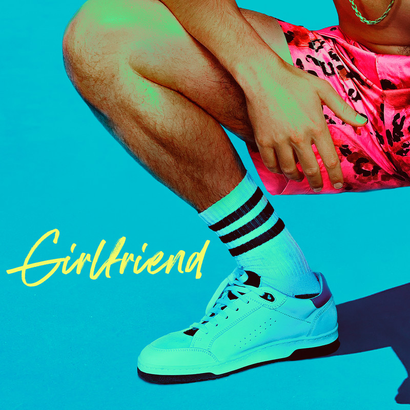 Girlfriend封面