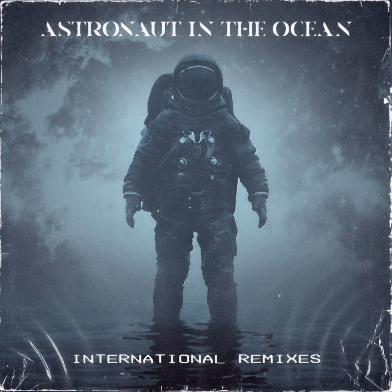AstronautInTheOcean封面