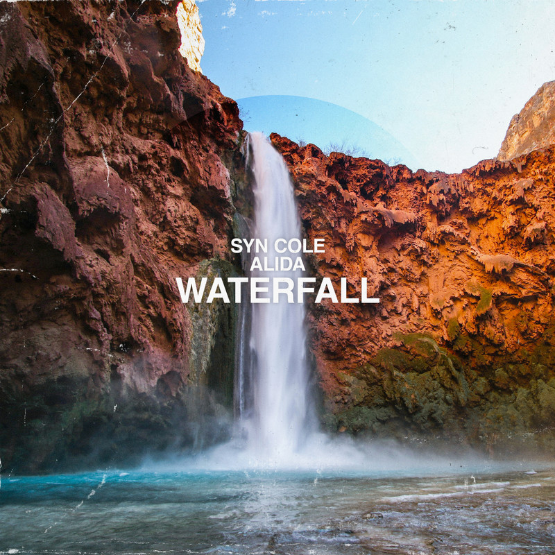 Waterfall封面