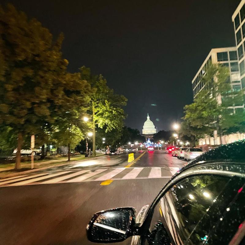 2:05WashingtonD.C.封面