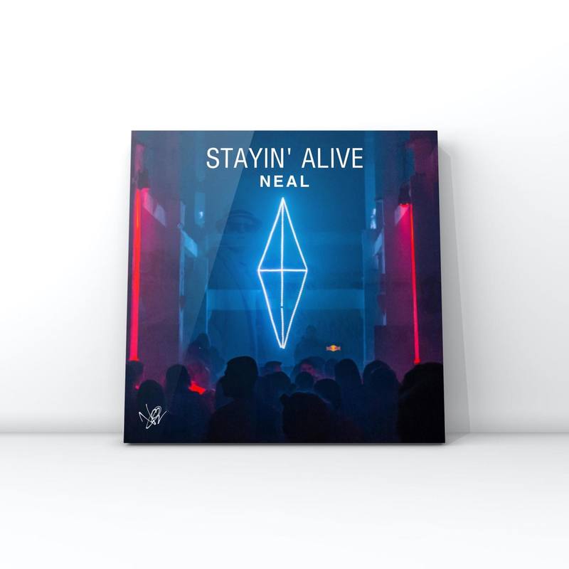 Stayin'Alive封面
