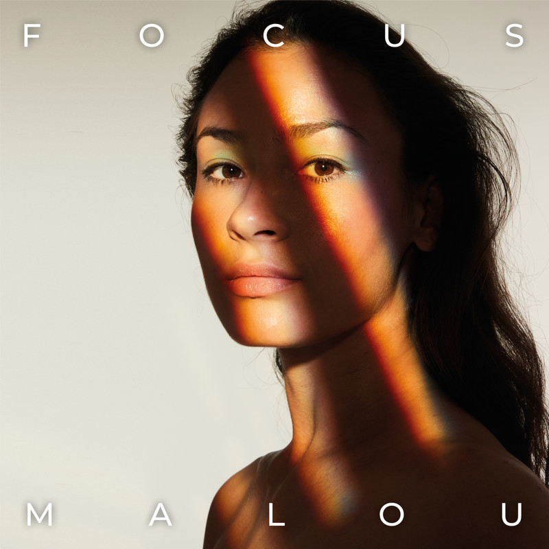 Focus封面