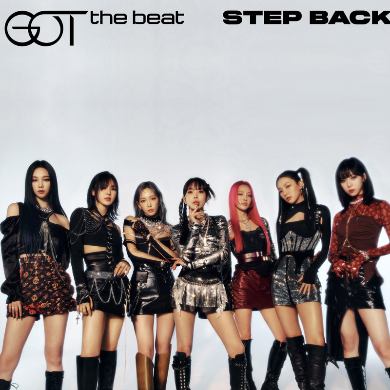StepBack封面