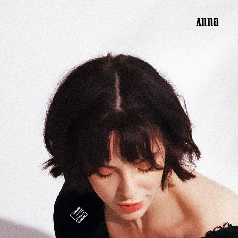 Anna封面