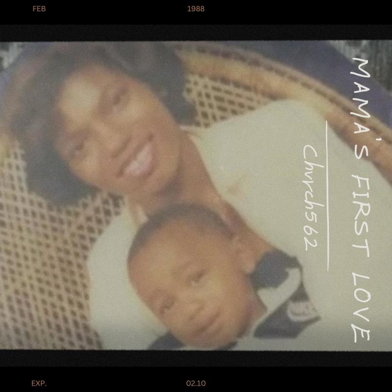 MAMA'SFIRSTLOVE封面