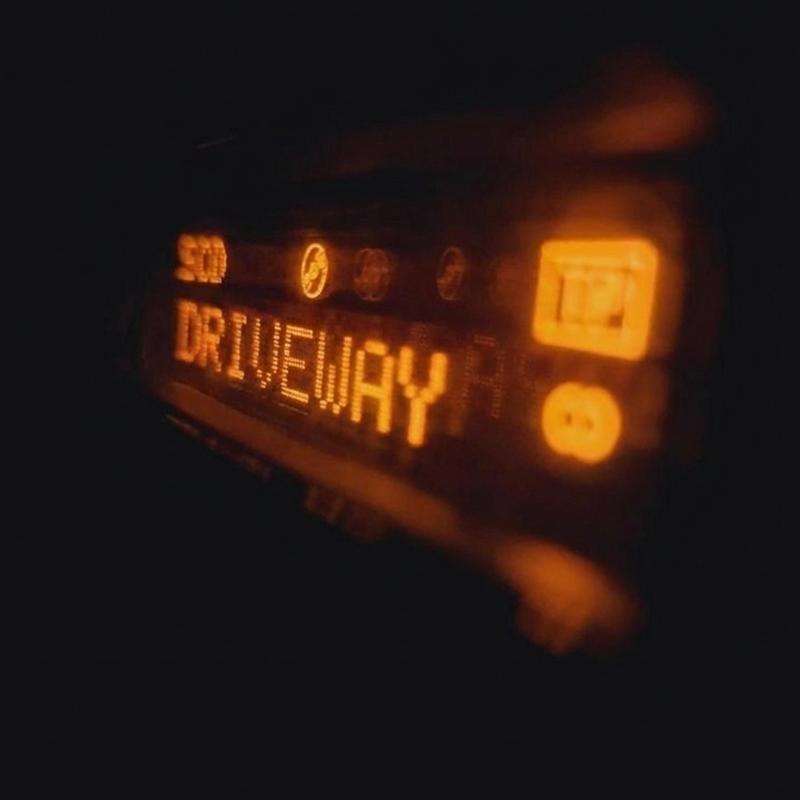 Driveway封面