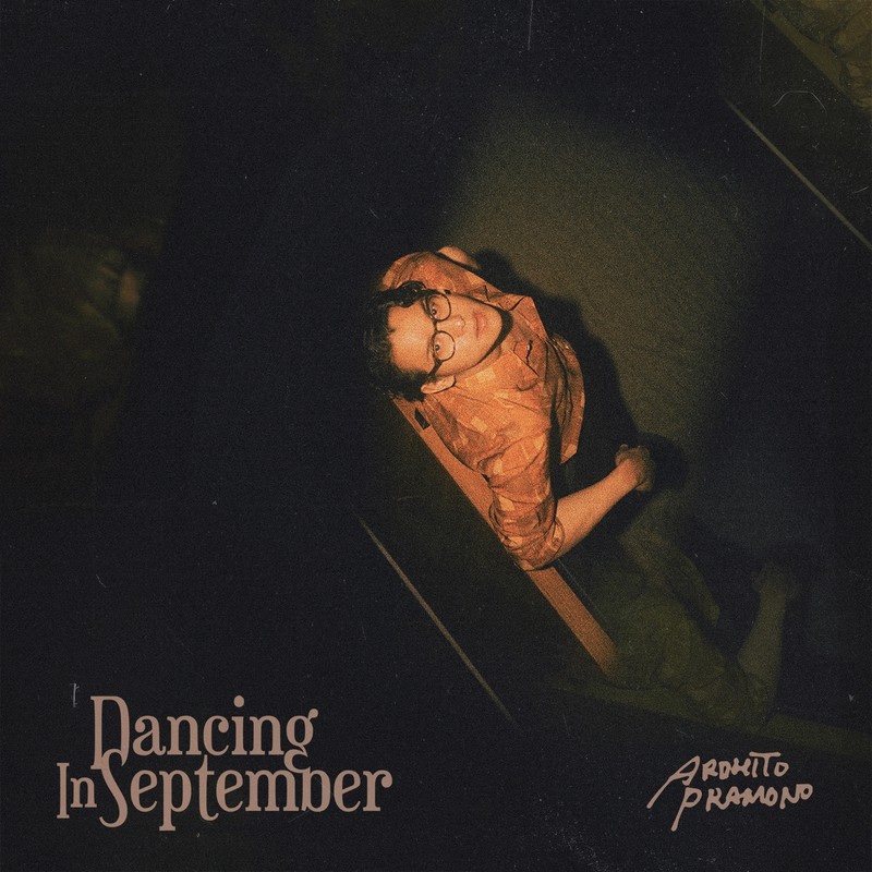 DancingInSeptember封面