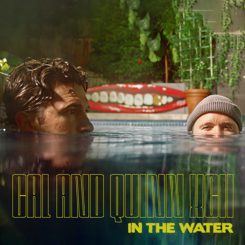 IntheWater封面