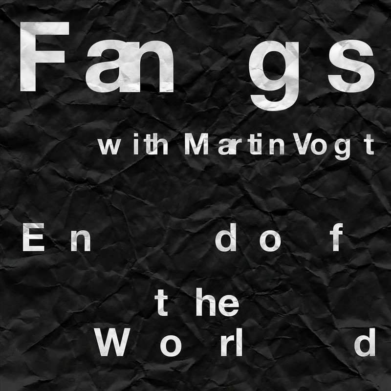 Fangs封面