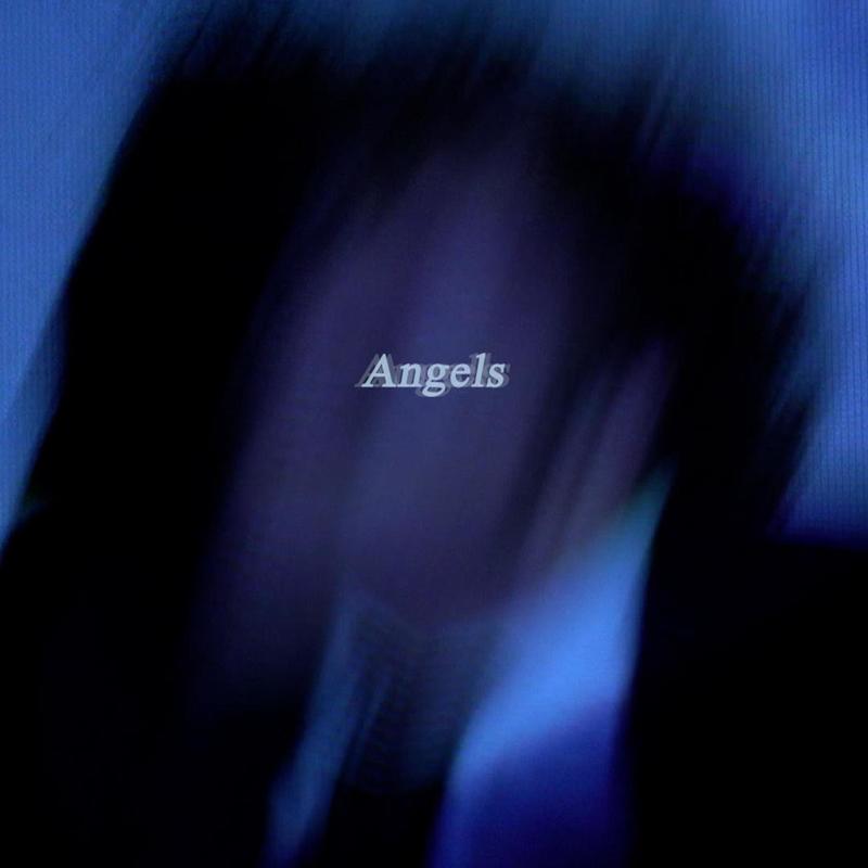 Angels封面